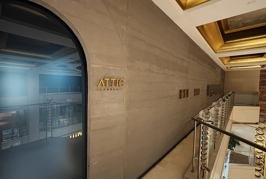 Attic 阁楼餐吧1.jpg